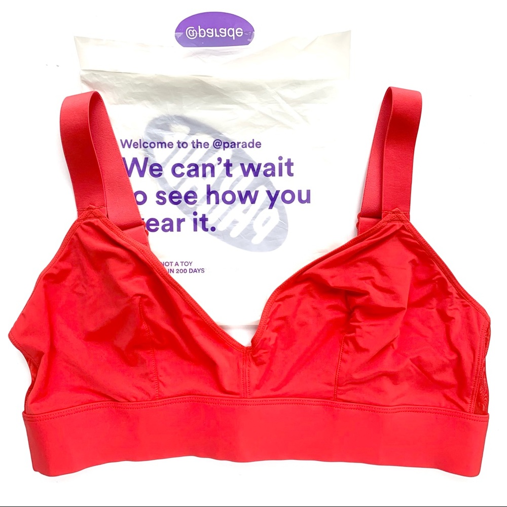 Parade - Triangle Bralette | Re:Play size: 2+, color: balloon